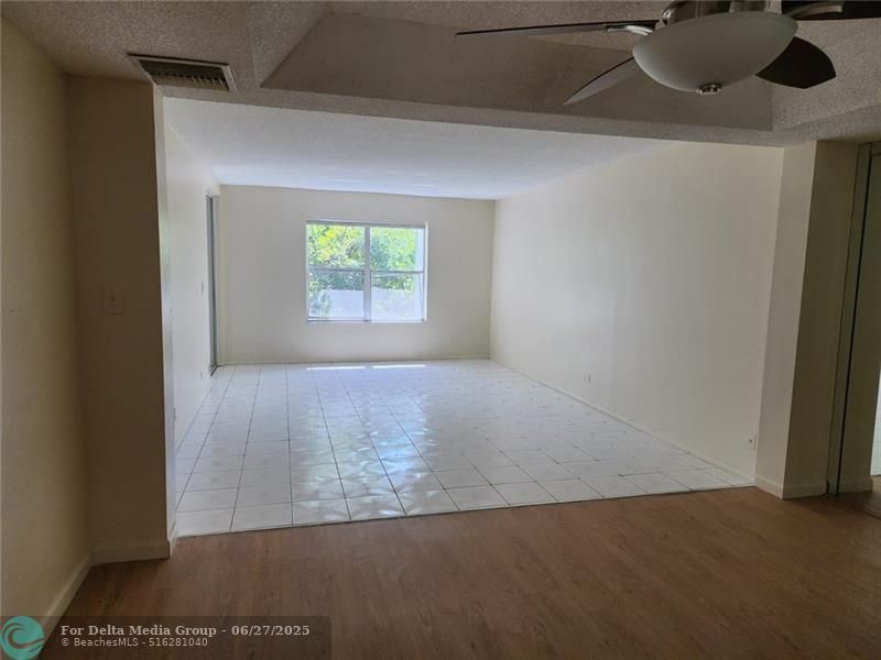 3660 Inverrary Drive, Unit 3L, Lauderhill, FL 33319 Photo