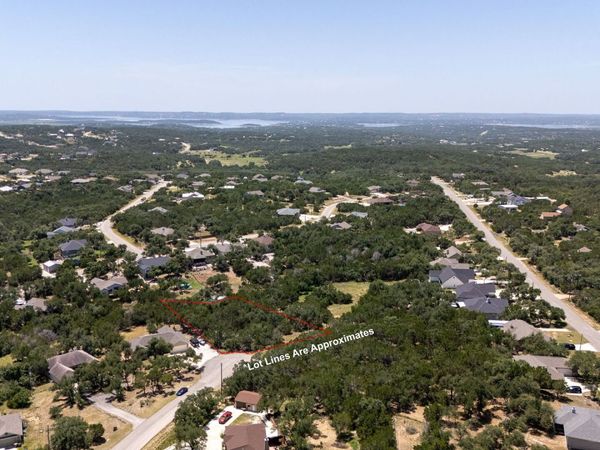 1465 Ironwood Rd, Fischer, TX 78623