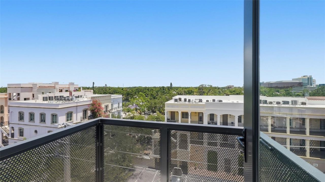 430 Kumquat Court, Unit 510, Sarasota, FL 34236 Photo