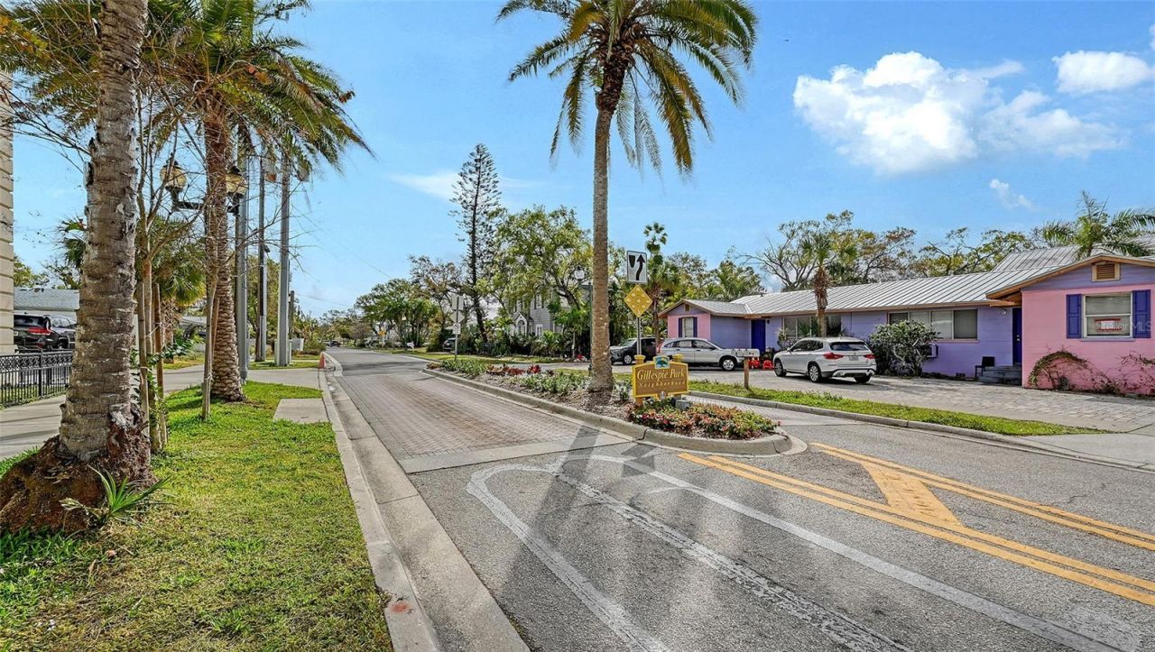 430 Kumquat Court, Unit 510, Sarasota, FL 34236 Photo