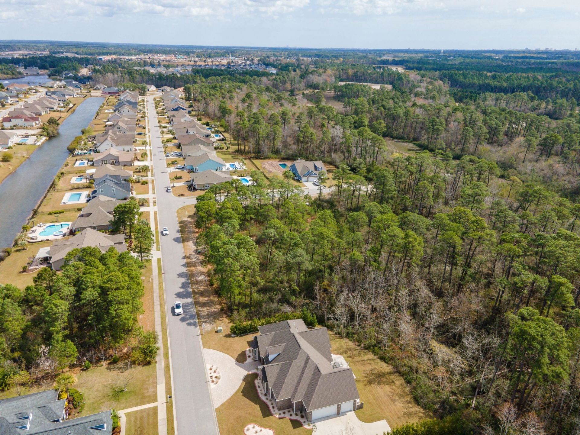 1269 Ficus Dr. Photo 8