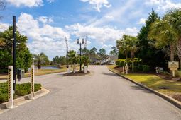 1259 Ficus Dr. photo 4