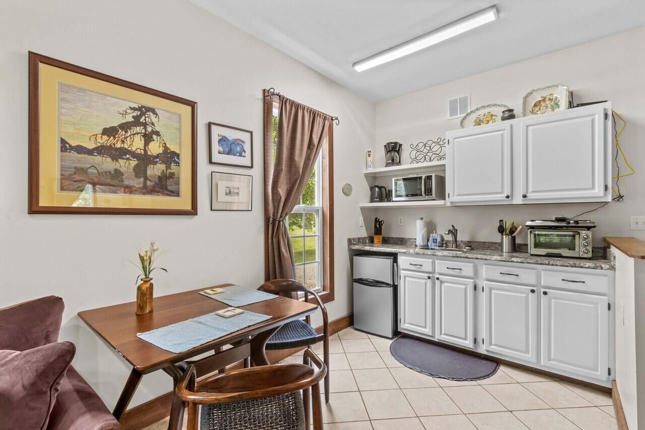 Flying Change Farm, Troutman, NC 28166 Main Photo