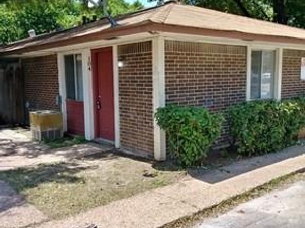 6504 S 1st ST, Unit 104, Austin, TX 78745