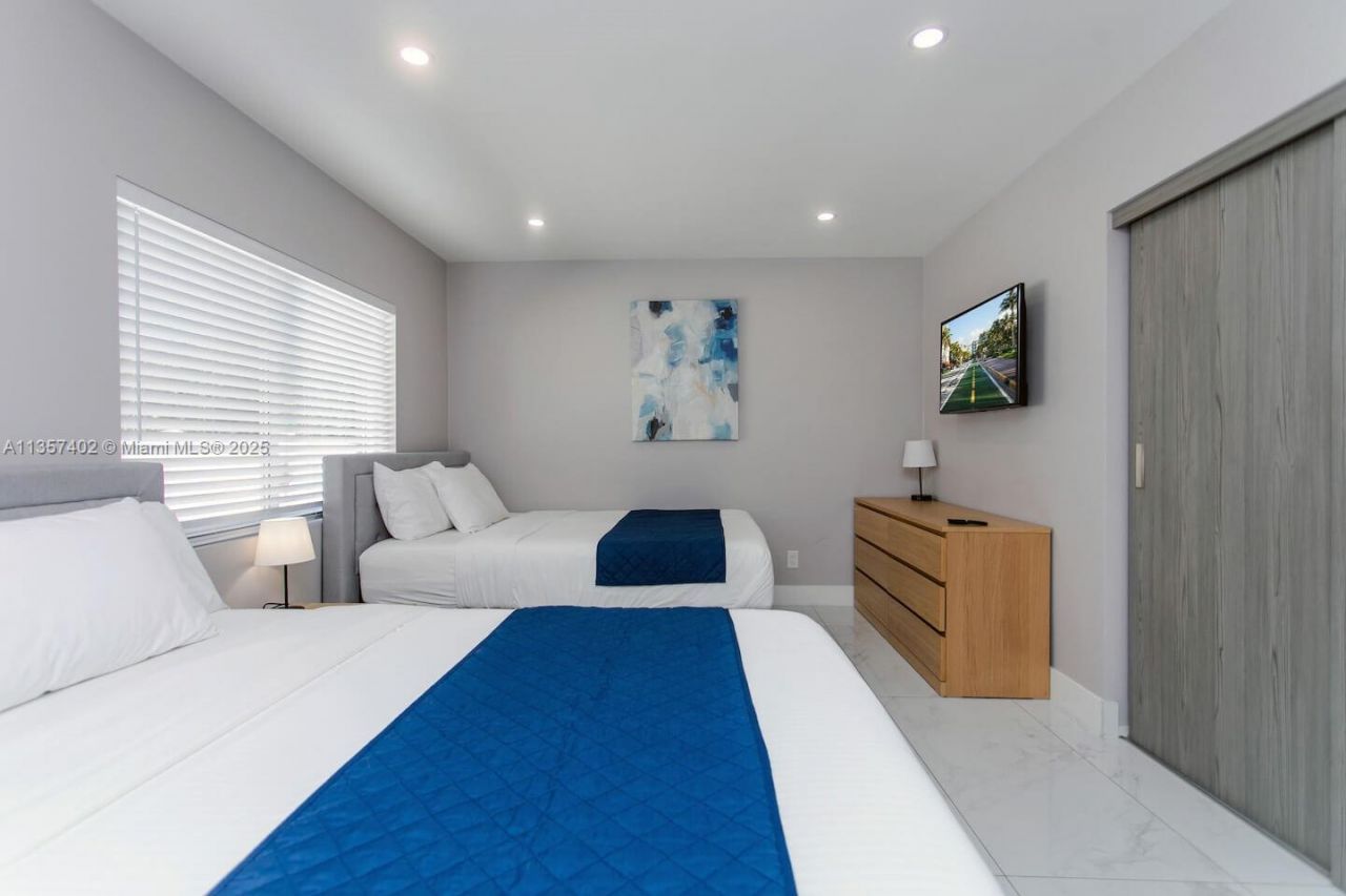 1218 Hollywood Blvd, Hollywood, FL 33019 Photo