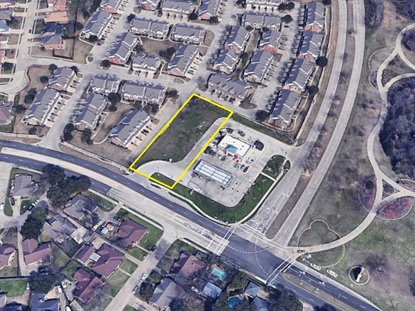 1601 W North Carrier Parkway, Grand Prairie, TX 75050