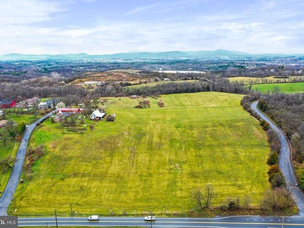 13224 GREENCASTLE PIKE, HAGERSTOWN, MD 21740