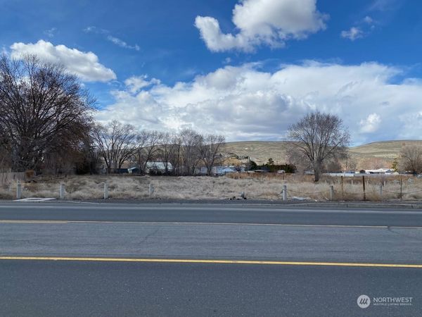 735 Basin Street NW, Ephrata, WA 98823