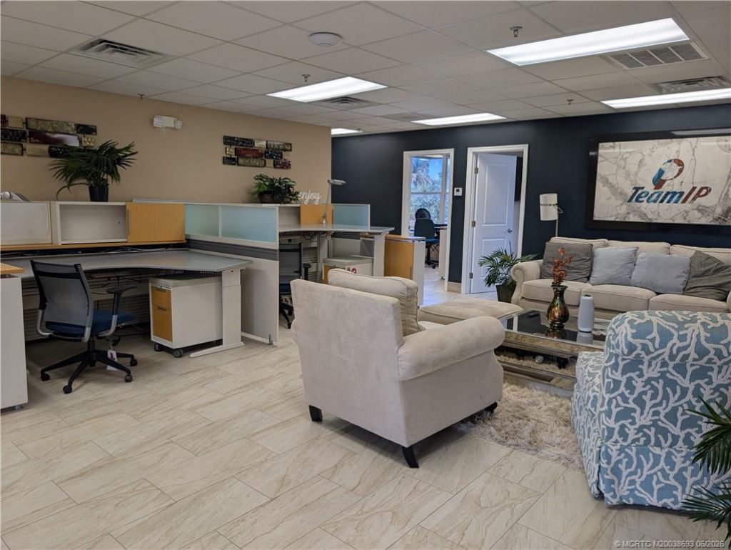 701 NW Federal Highway, Unit 206, Stuart, FL 34994 Photo