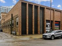 313 W Chestnut Street, Chicago, IL 60610 primary photo