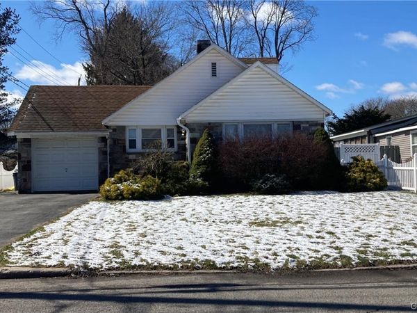 902 James Street, Utica, NY 13501