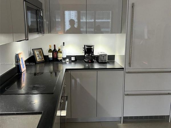 1010 Brickell Ave, Unit 2010, Miami, FL 33131