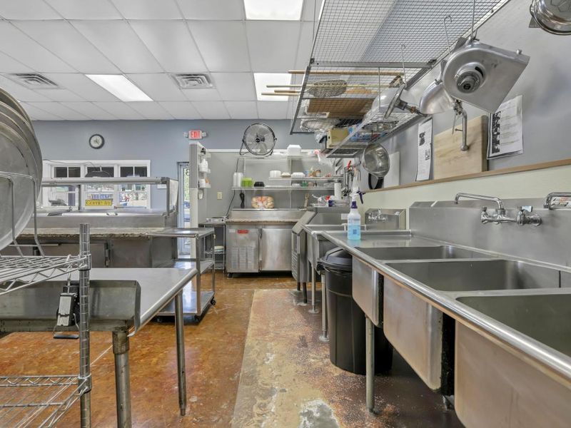 943 River Road, Granville, OH 43023 Photo 15