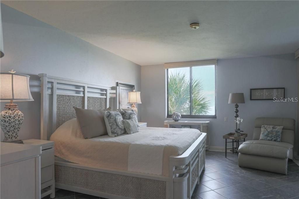 1925 Gulf Of Mexico Drive, Unit 309, Longboat Key, FL 34228 Photo