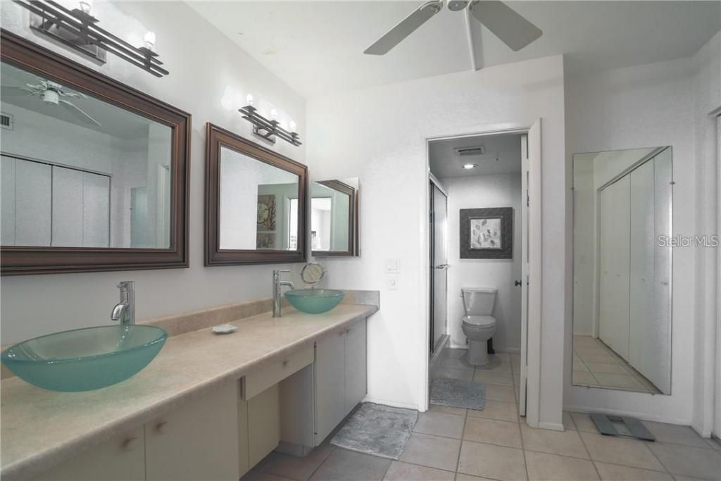 1925 Gulf Of Mexico Drive, Unit 309, Longboat Key, FL 34228 Photo