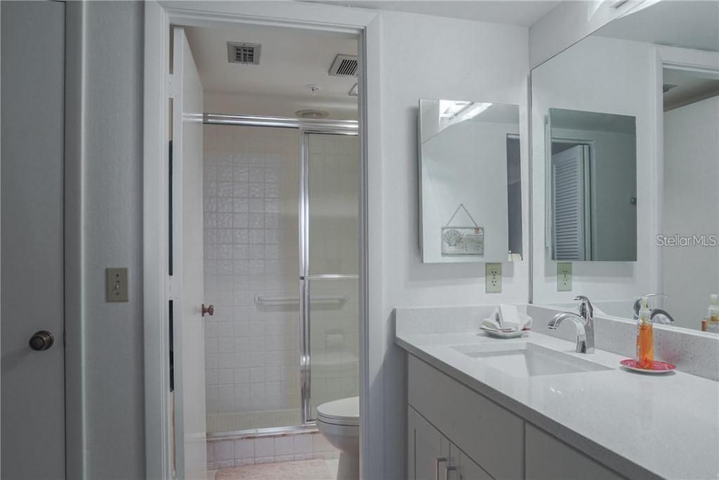 1925 Gulf Of Mexico Drive, Unit 309, Longboat Key, FL 34228 Photo