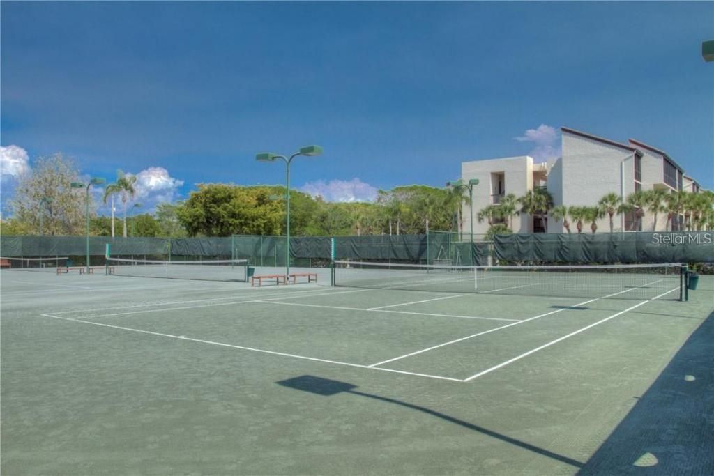 1925 Gulf Of Mexico Drive, Unit 309, Longboat Key, FL 34228 Photo