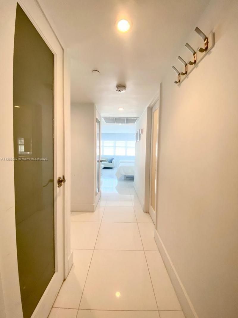 100 Lincoln Rd, Unit 906, Miami Beach, FL 33139 Photo
