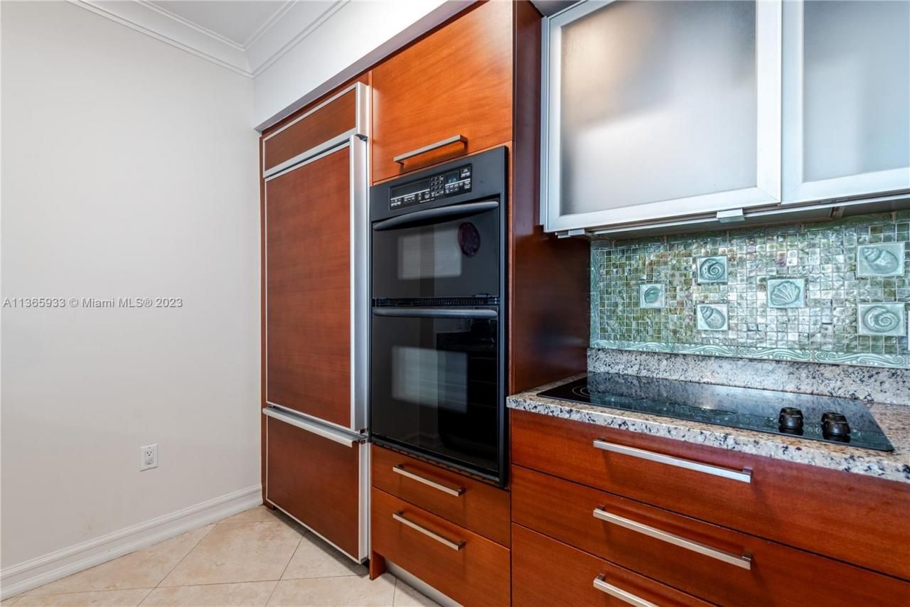1830 S Ocean Dr, Unit 3511, Hallandale Beach, FL 33009 Photo