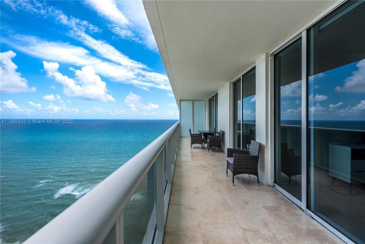 1830 S Ocean Dr, Unit 3511, Hallandale Beach, FL 33009 Photo