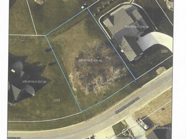 1365 Heatherdowns Drive, Defiance, OH 43512