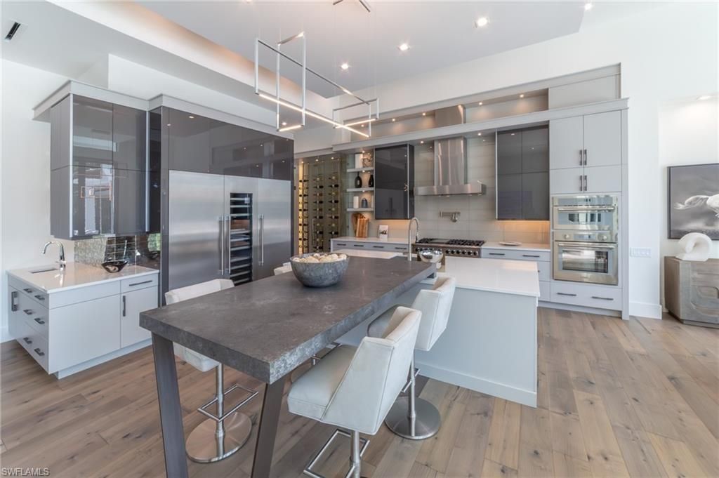 18 Caribbean Rd, Naples, FL 34108 Photo