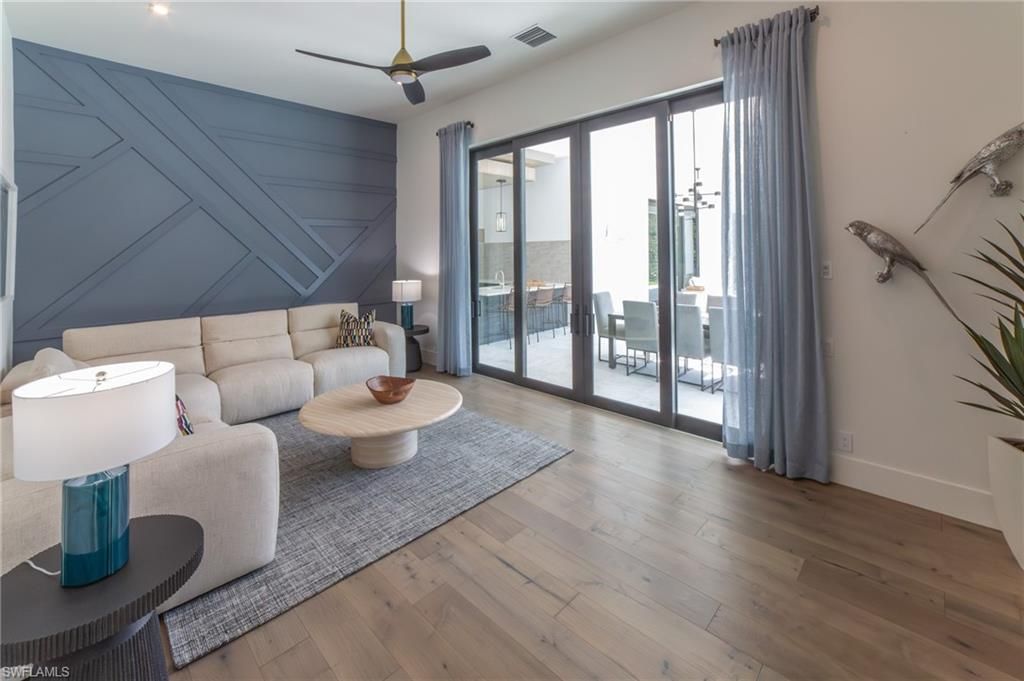 18 Caribbean Rd, Naples, FL 34108 Photo