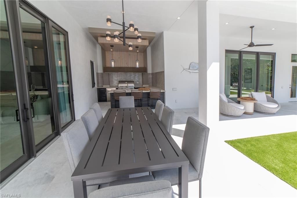 18 Caribbean Rd, Naples, FL 34108 Photo