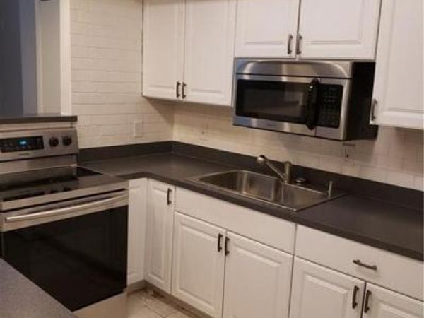 9696 Walnut Street, Unit 605, Dallas, TX 75243