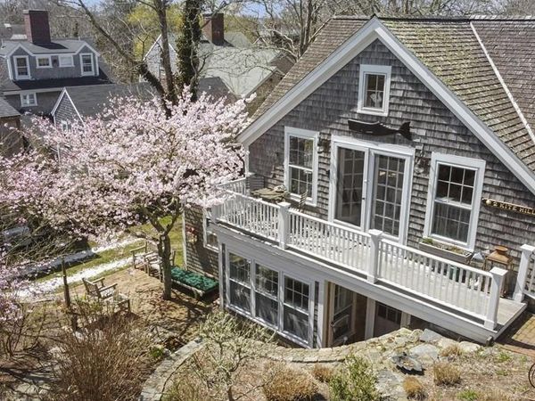 2 Kite Hill Lane, Nantucket, MA 02554