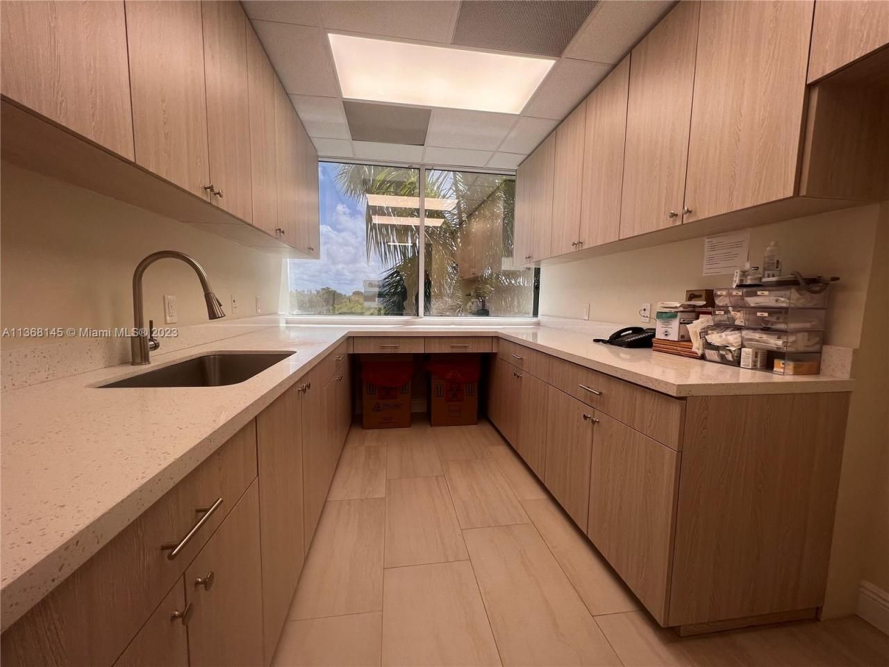 1 SW 129th Ave, Unit 401, Pembroke Pines, FL 33027 Photo