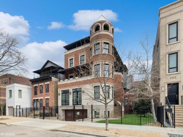 1515 N North Park Avenue, Chicago, IL 60610