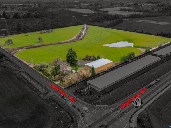 9650 Hoffman Rd, Independence, OR 97351