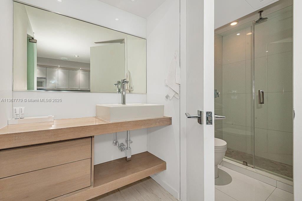 2301 Collins Ave, Unit 1032, Miami Beach, FL 33139 Photo