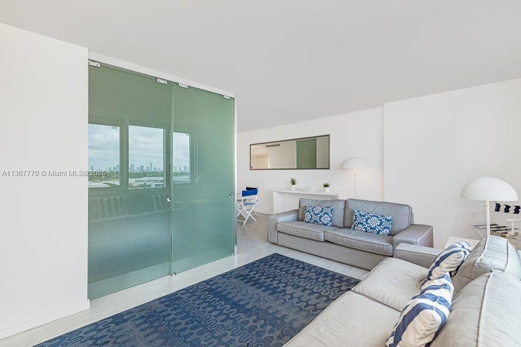 2301 Collins Ave, Unit 1032, Miami Beach, FL 33139 Photo