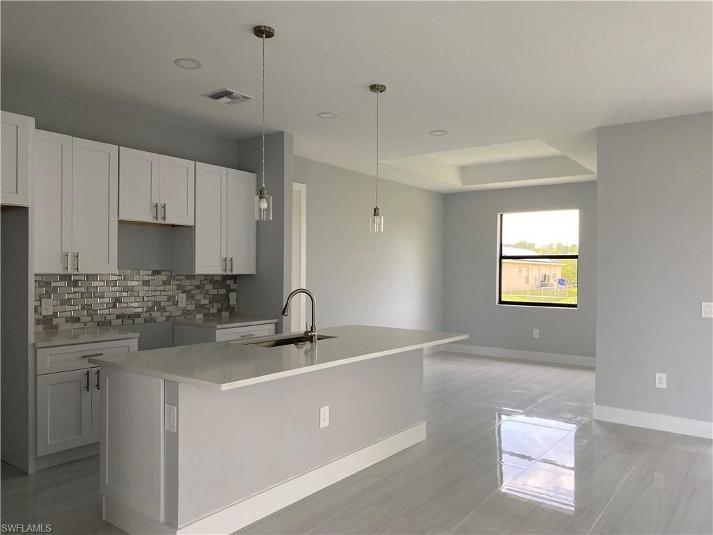 3303 16th St Sw, Lehigh Acres, FL 33976 Photo