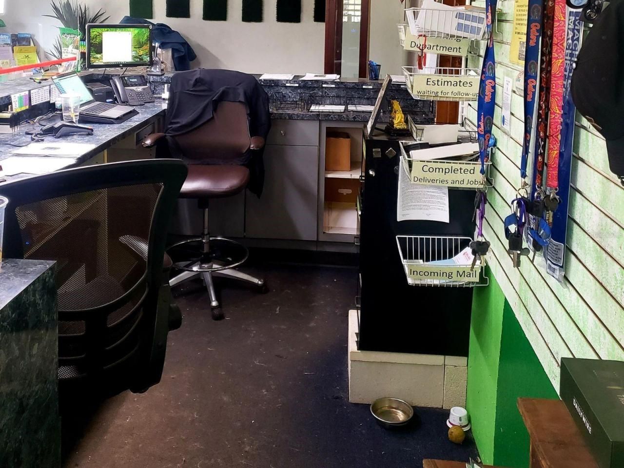 8751 Ridge Rd, New Port Richey, FL 34654 Photo