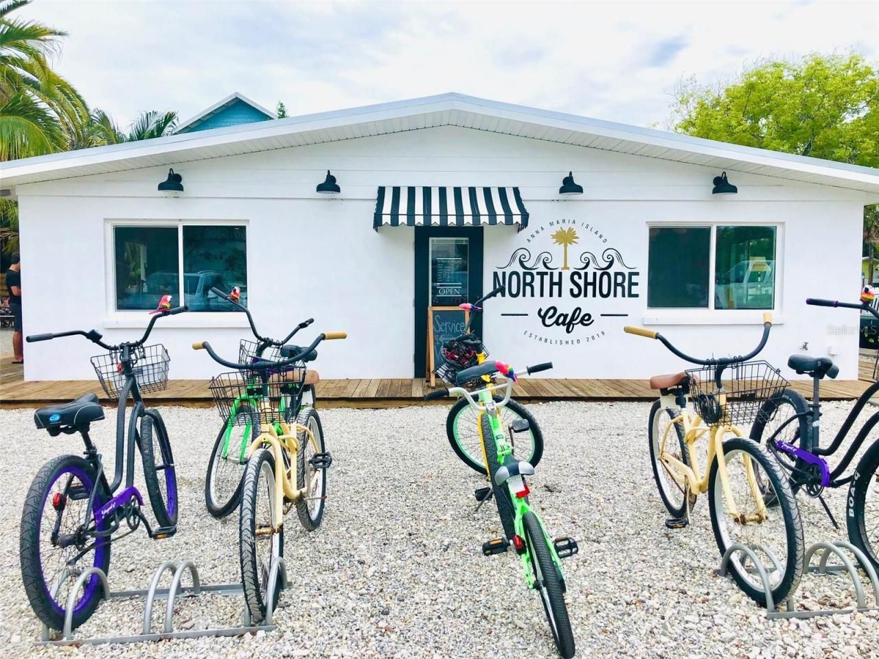 535 70th Street, Holmes Beach, FL 34217 Photo