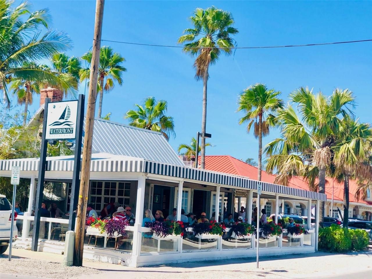 535 70th Street, Holmes Beach, FL 34217 Photo