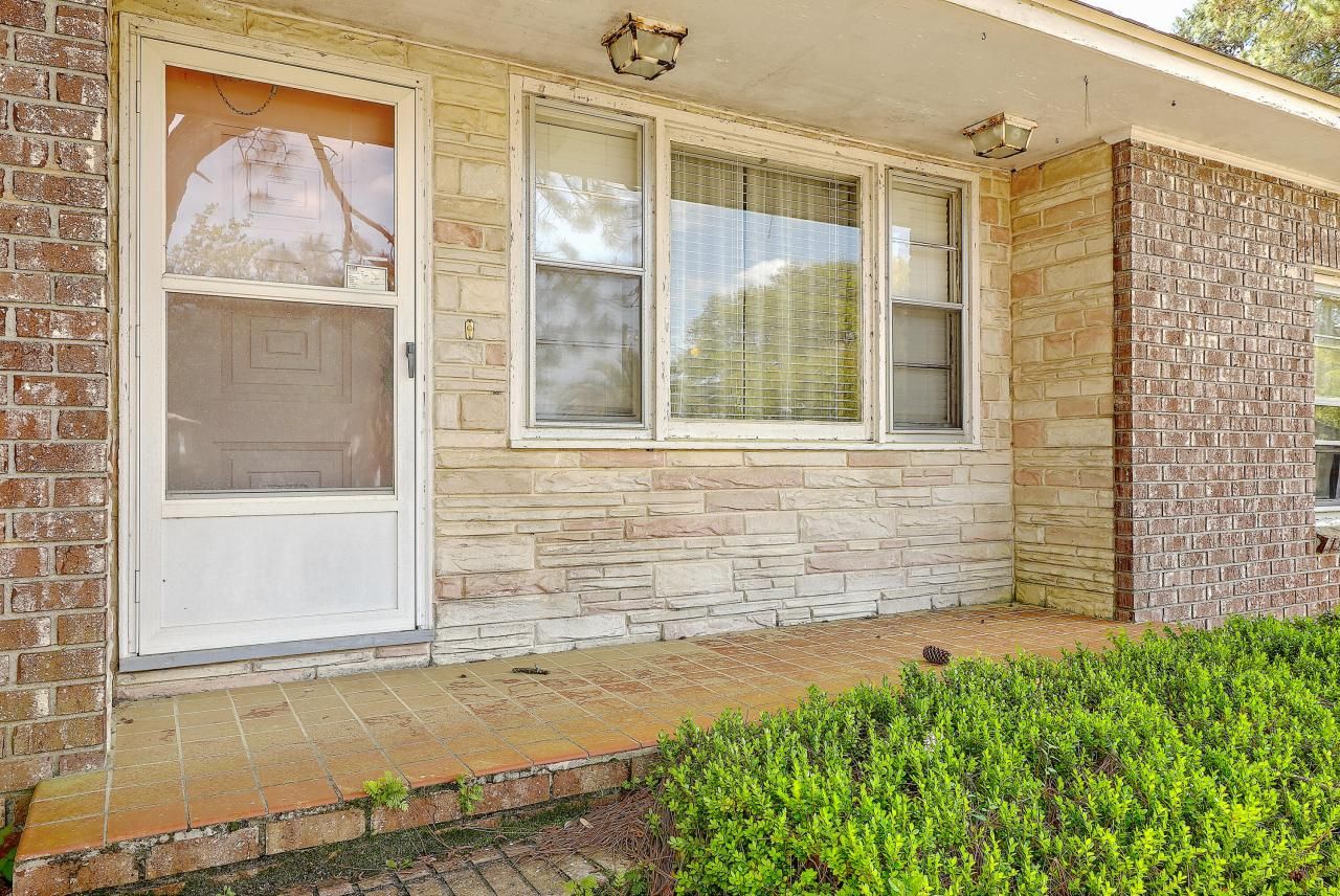 1447 Fort Lamar Road Photo 3