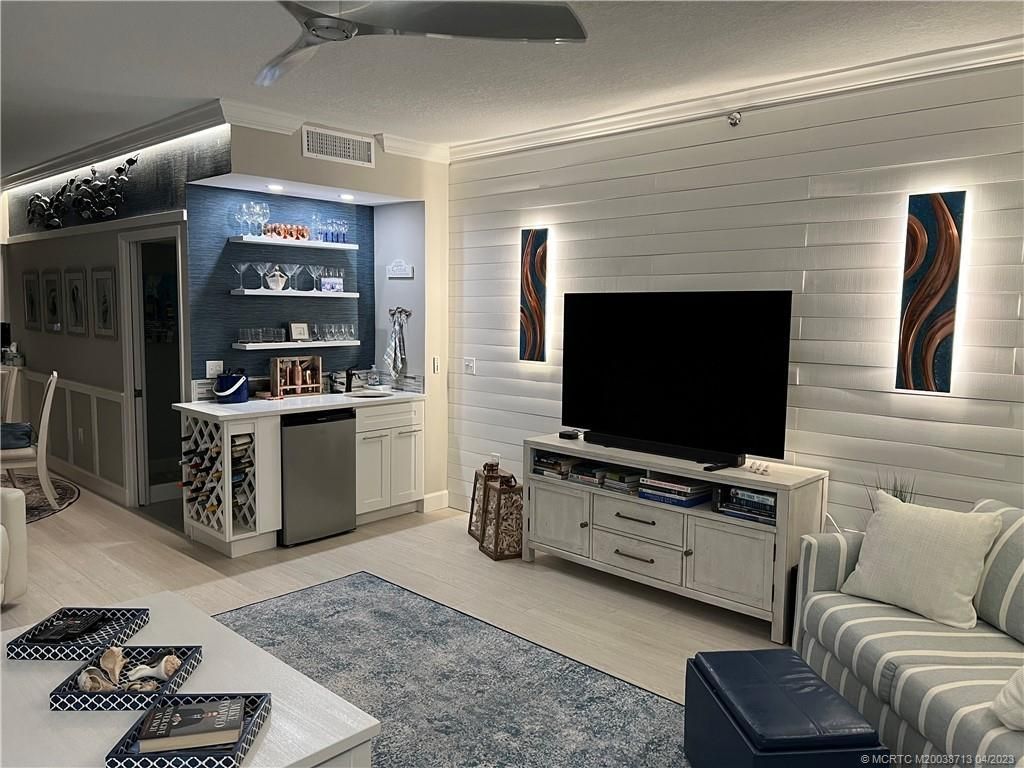 8800 S Ocean Drive, Unit 1406PH, Jensen Beach, FL 34957 Photo