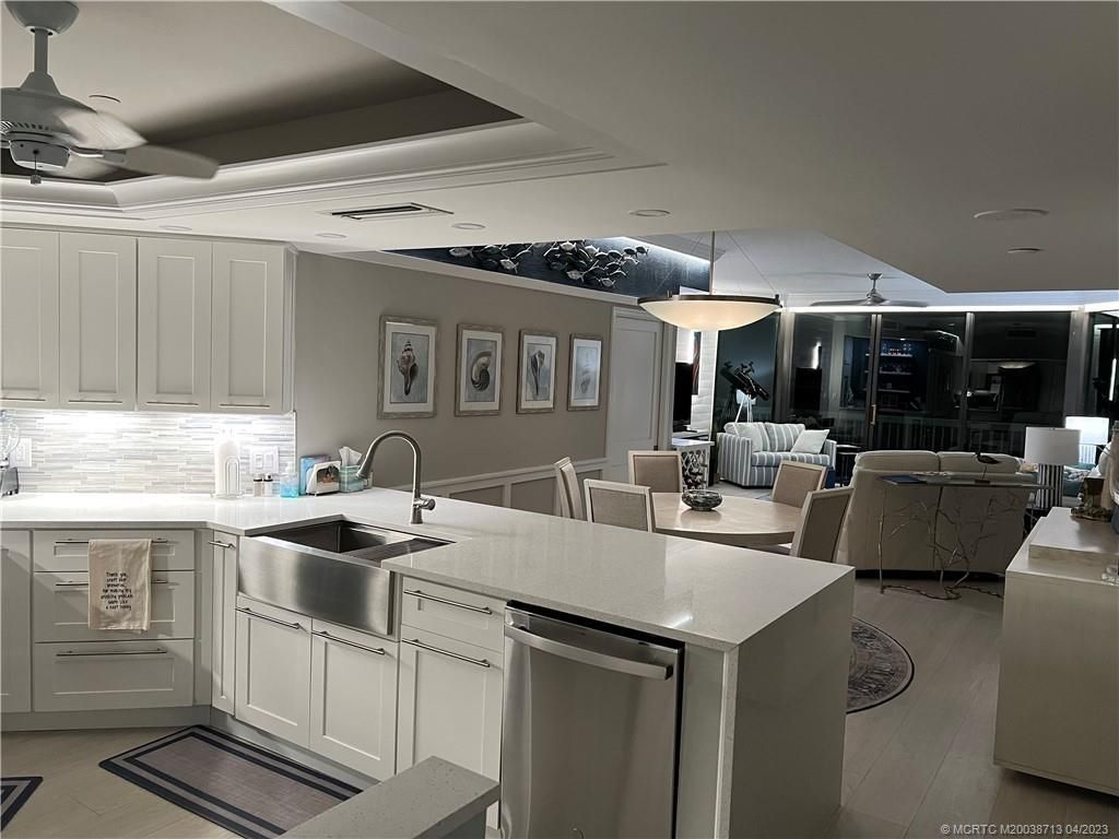 8800 S Ocean Drive, Unit 1406PH, Jensen Beach, FL 34957 Photo