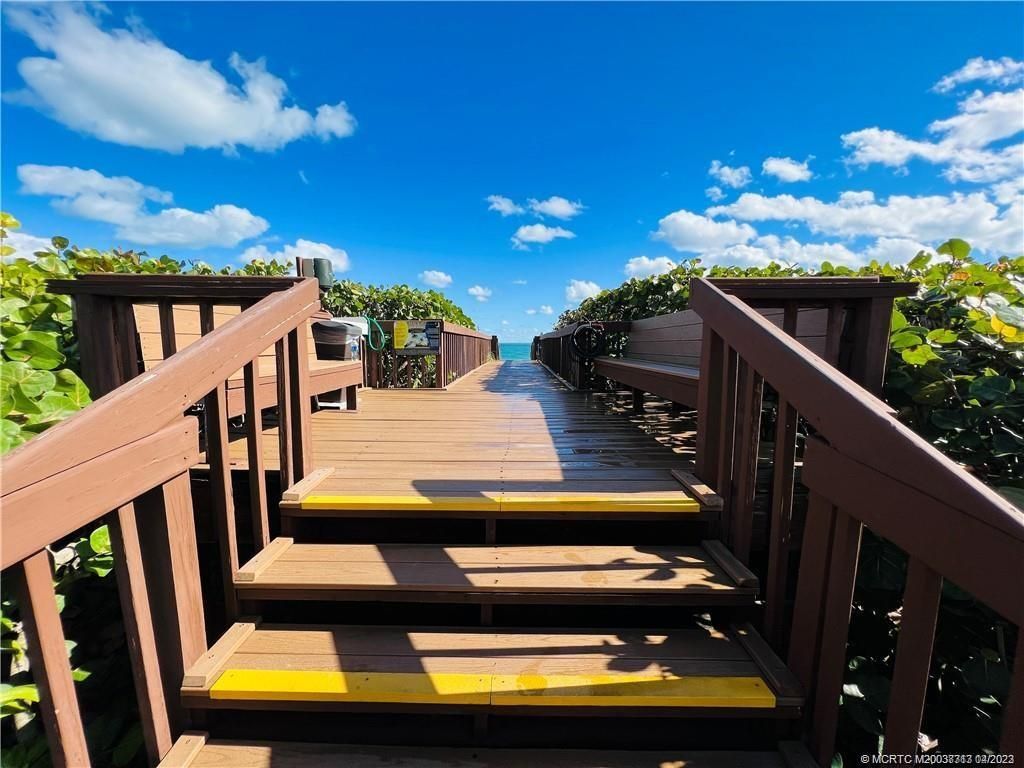 8800 S Ocean Drive, Unit 1406PH, Jensen Beach, FL 34957 Photo