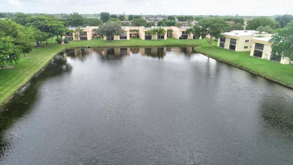 15492 Lakes Of Delray Boulevard, Unit 101, Delray Beach, FL 33484 Photo