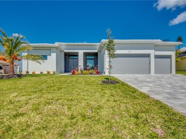 304 NW 13th AVE, CAPE CORAL, FL 33993