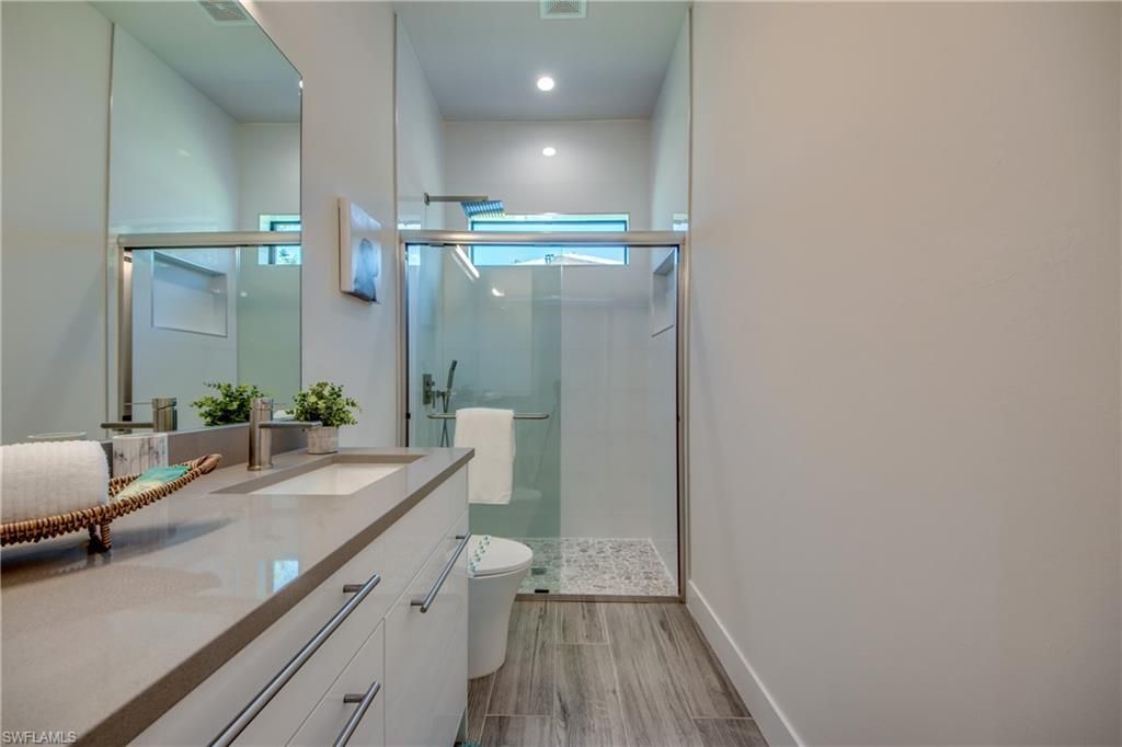 304 NW 13th Ave, Cape Coral, FL 33993 Photo