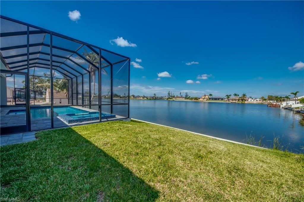 304 NW 13th Ave, Cape Coral, FL 33993 Photo