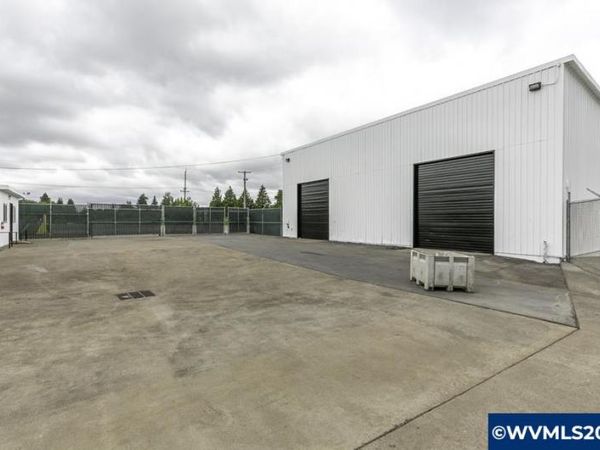 3620 Mainline (&1625 Candlewood) Dr NE, Salem, OR 97301