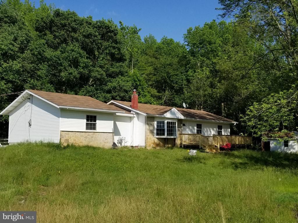 244 S Game Creek Road, Penns Grove, NJ 08069 Main Photo