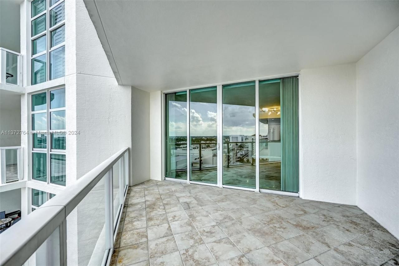 1819 SE 17th St, Unit 1401, Fort Lauderdale, FL 33316 Photo